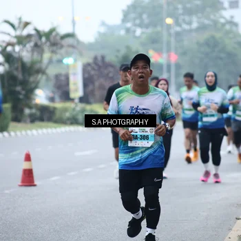 Runner Photo 7271090