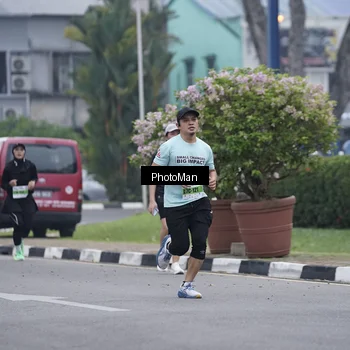 Runner Photo 7271109