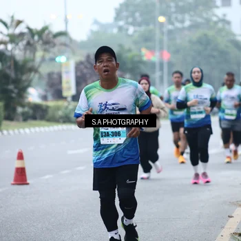 Runner Photo 7271124