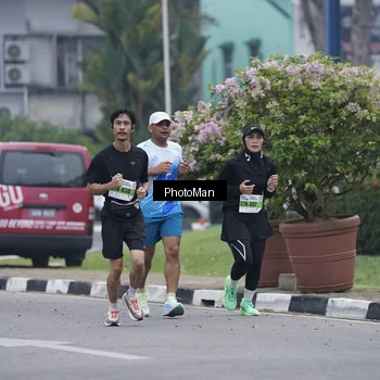 Runner Photo 7271135