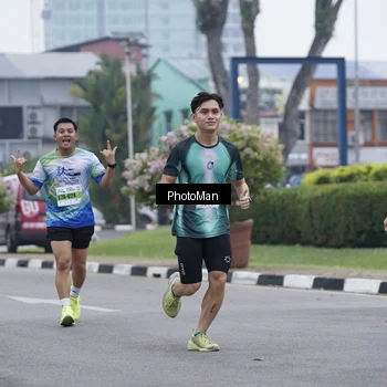 Runner Photo 7271184