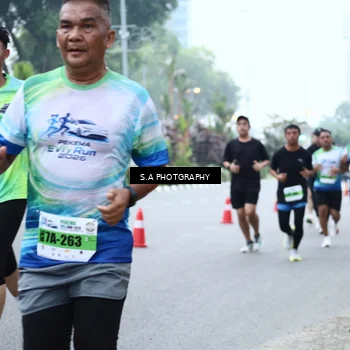 Runner Photo 7271303
