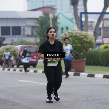 Runner Photo 7271330