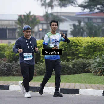 Runner Photo 7271347