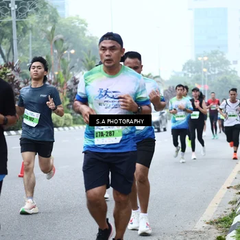 Runner Photo 7271362