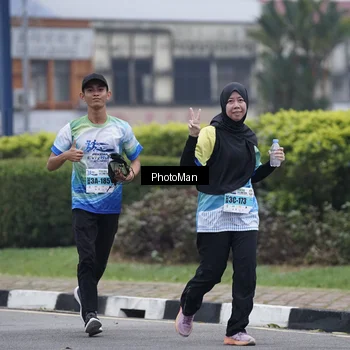 Runner Photo 7271391