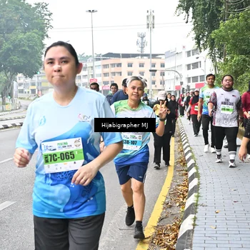Runner Photo 7271395