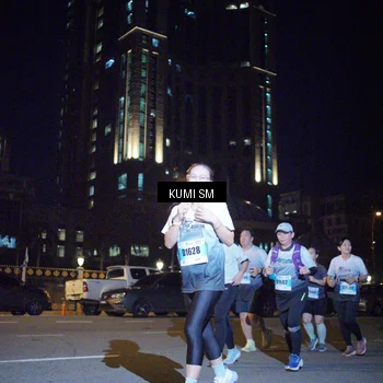 Runner Photo 7271402