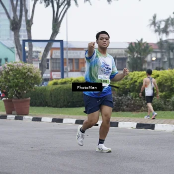 Runner Photo 7271422