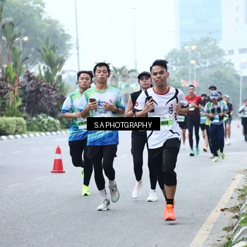 Runner Photo 7271442