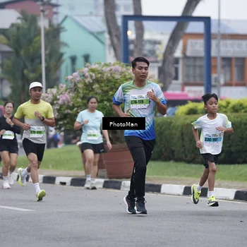 Runner Photo 7271460
