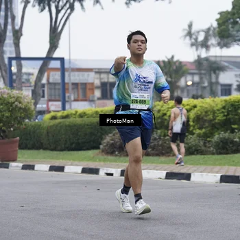 Runner Photo 7271465
