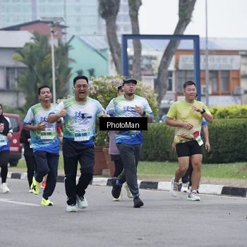 Runner Photo 7271584