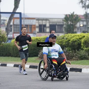 Runner Photo 7271668