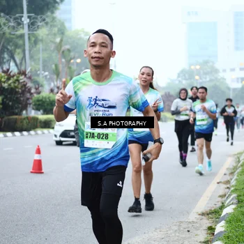 Runner Photo 7271675