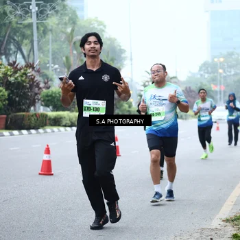 Runner Photo 7271706