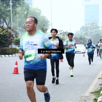 Runner Photo 7271717