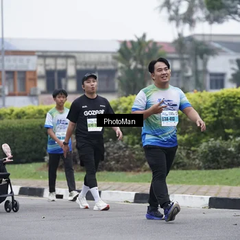 Runner Photo 7271755