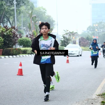 Runner Photo 7271778