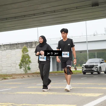 Runner Photo 7271845
