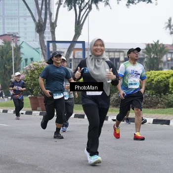 Runner Photo 7271847
