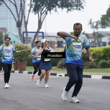 Runner Photo 7271900