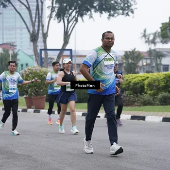 Runner Photo 7271915