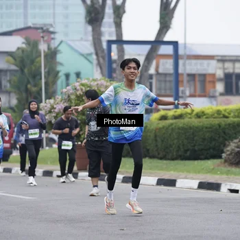 Runner Photo 7271948