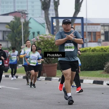 Runner Photo 7272241