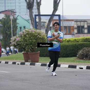 Runner Photo 7272278