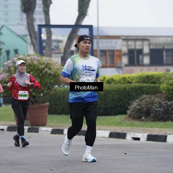 Runner Photo 7272306