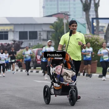 Runner Photo 7272372