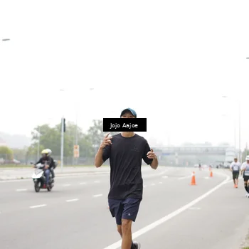 Runner Photo 7272400