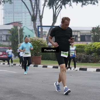 Runner Photo 7272411