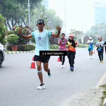 Runner Photo 7272537