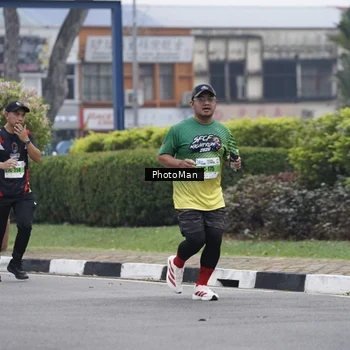 Runner Photo 7272549