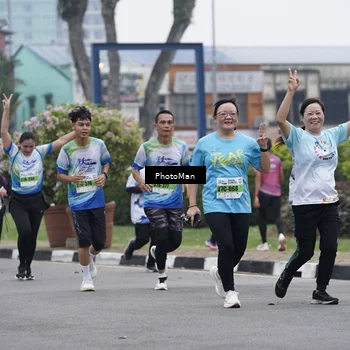 Runner Photo 7272578