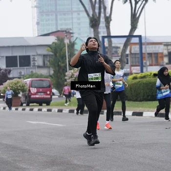 Runner Photo 7272645