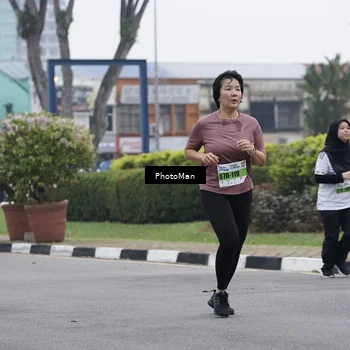 Runner Photo 7272671