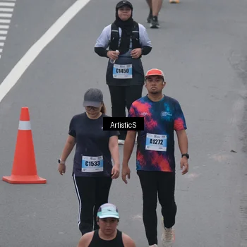 Runner Photo 7272794