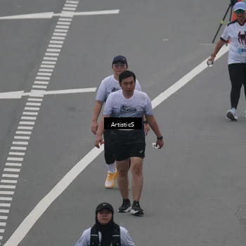 Runner Photo 7272868