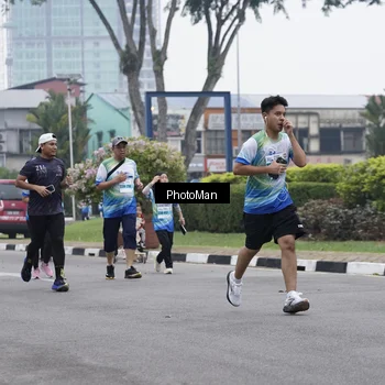 Runner Photo 7272907