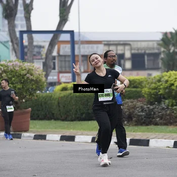 Runner Photo 7272977
