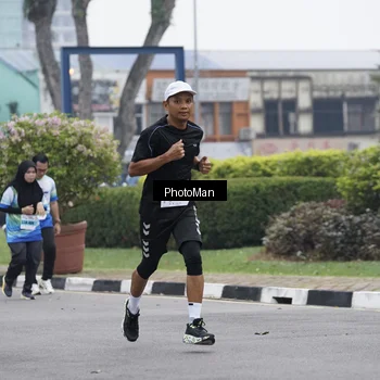 Runner Photo 7273005