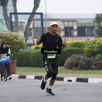 Runner Photo 7273007