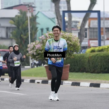 Runner Photo 7273056