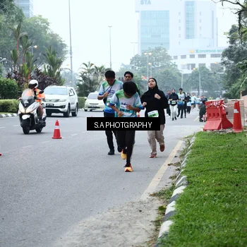 Runner Photo 7273073