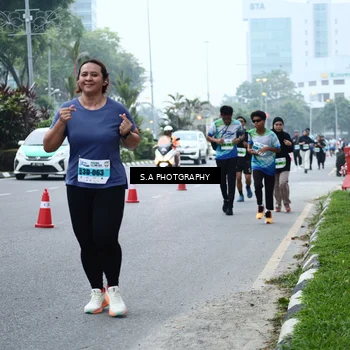 Runner Photo 7273115