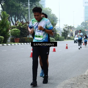 Runner Photo 7273176