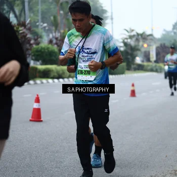 Runner Photo 7273181